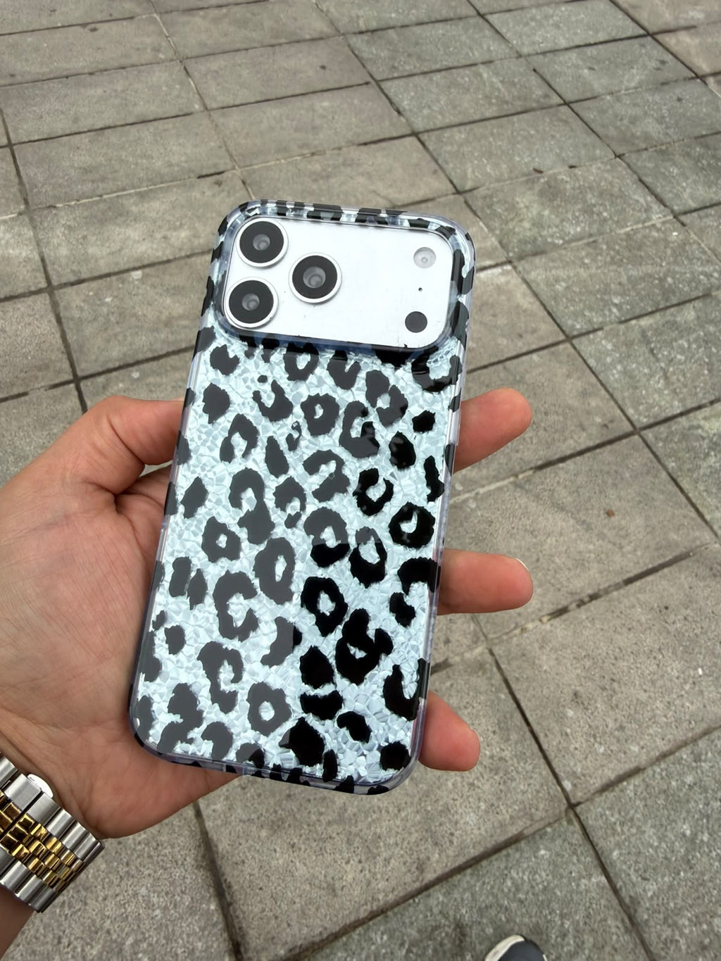 Parlak Leopar Desenli Silikon Kılıf - Gri — Gri — 2