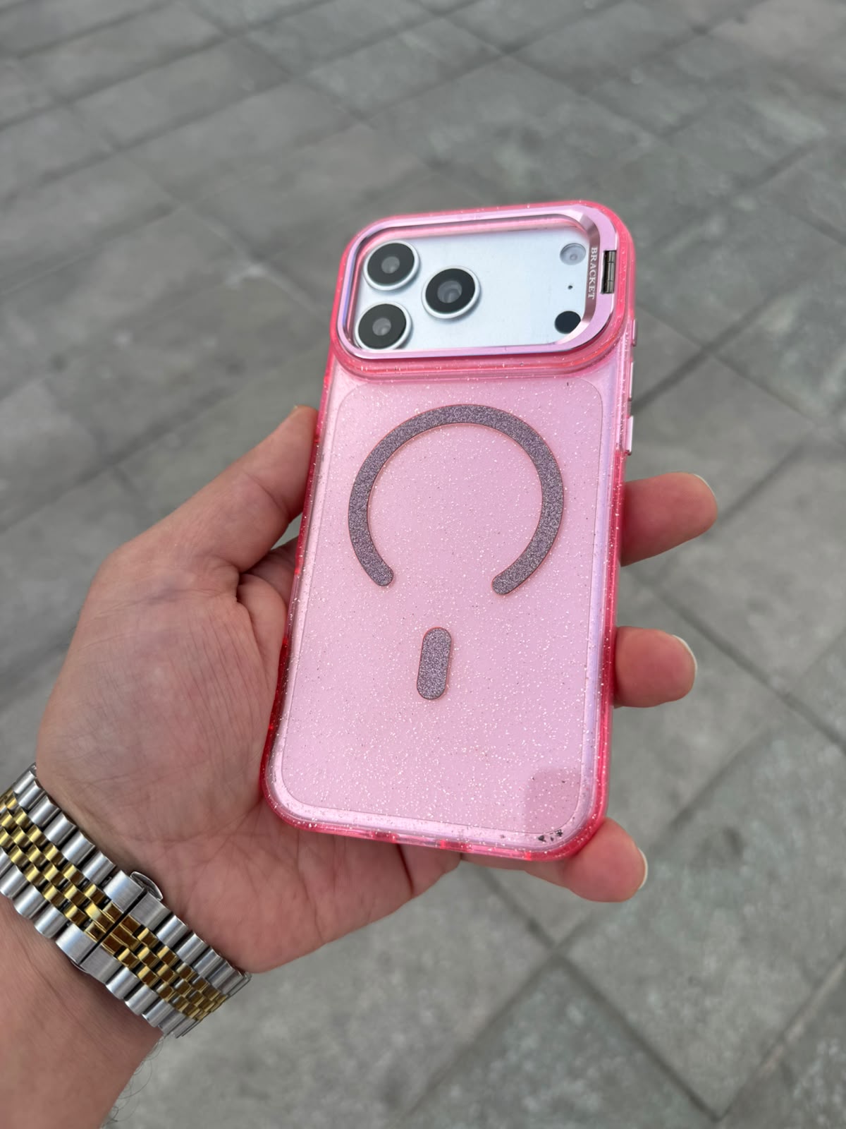 Glitter Clear Simli Standlı Silikon Magsafe Özellikli Kılıf - Pembe — Pembe — 2