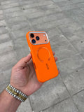 Luna Shine MagSafe Özellikli Silikon Kılıf - Turuncu — Turuncu — 1