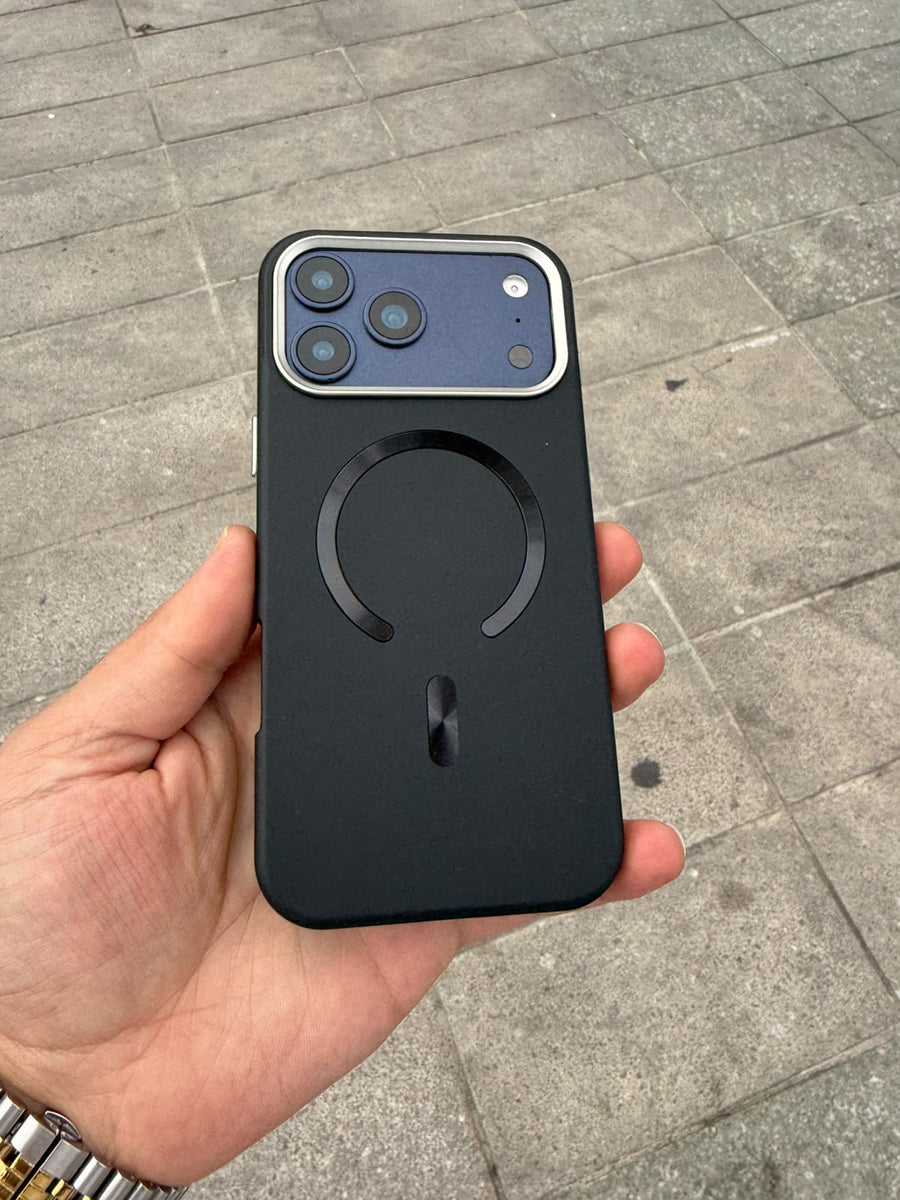 Luna Shine MagSafe Özellikli Silikon Kılıf - Siyah