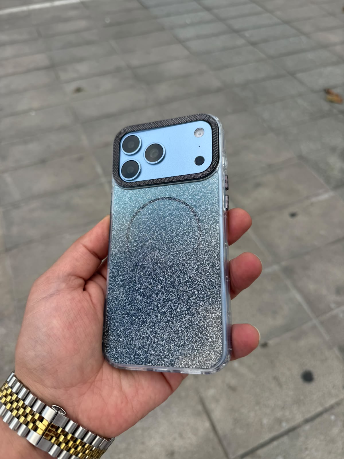 Glitter Luxe Full Simli MagSafe Özellikli Silikon Kılıf - Siyah — Siyah — 3