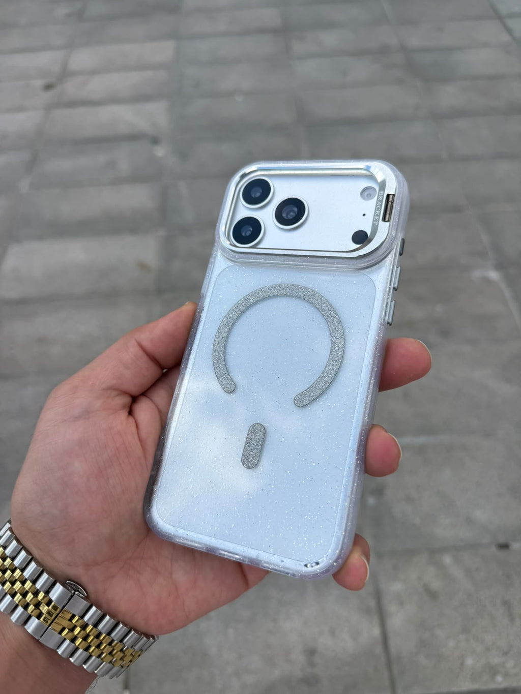 Glitter Clear Simli Standlı Silikon Magsafe Özellikli Kılıf - Şeffaf — Şeffaf — 1