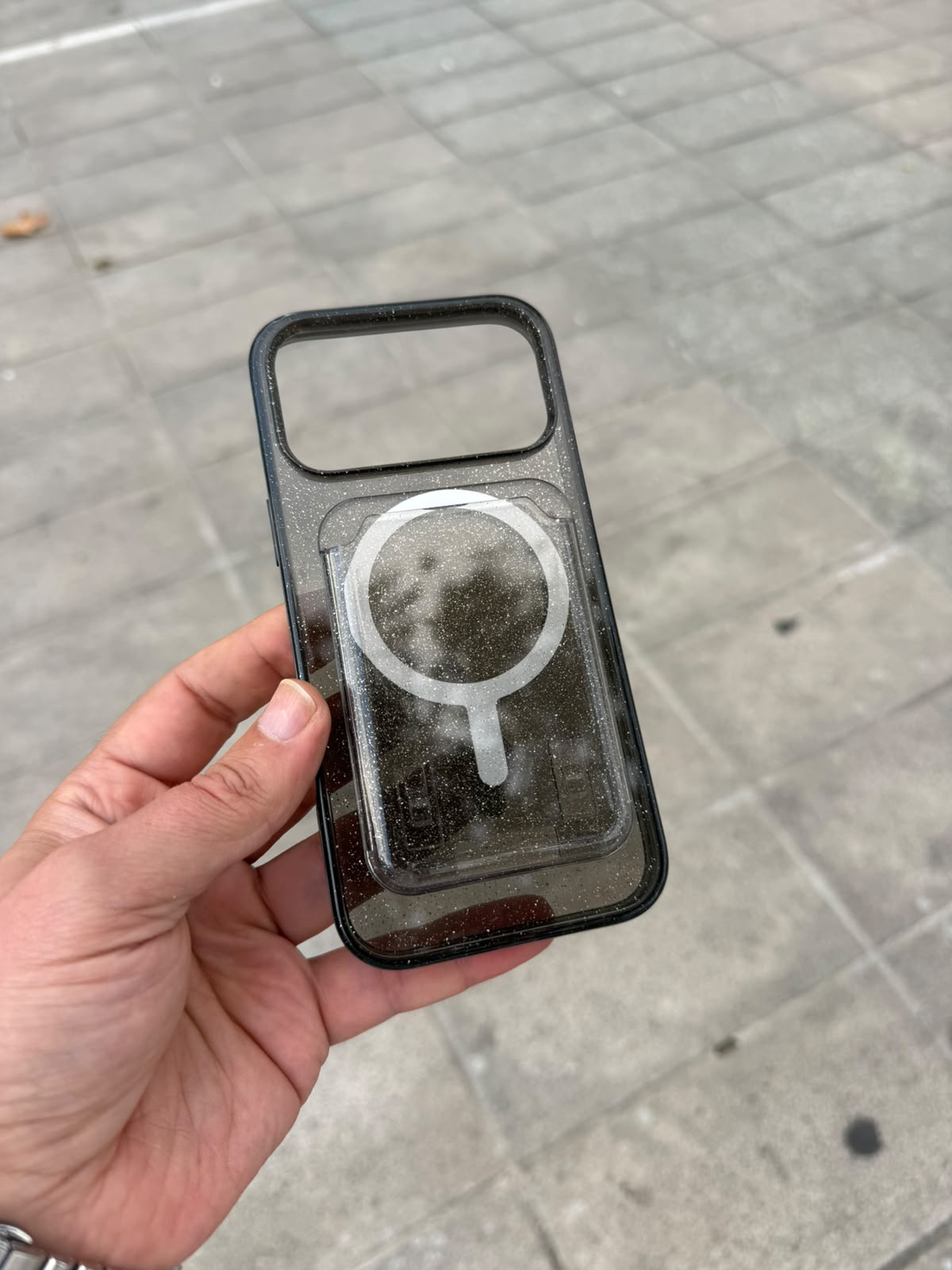 Glitter Card Simli Kartlıklı MagSafe Özellikli Silikon Kılıf - Siyah — Siyah — 2