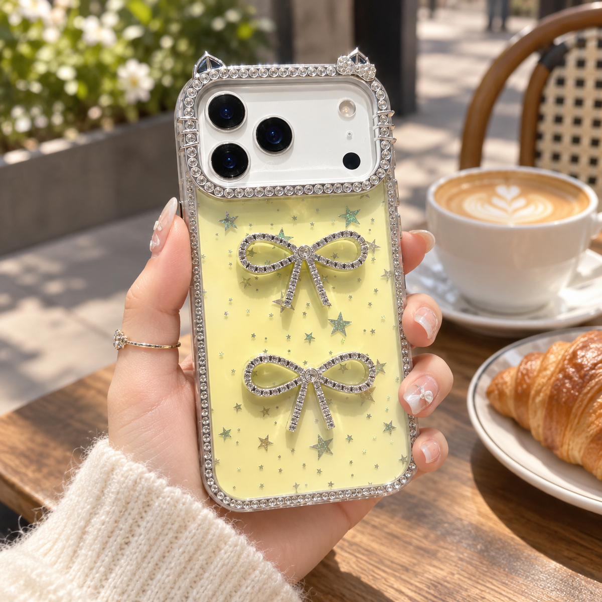 Luxury Simli Fiyonklu MagSafe Özellikli Kılıf - Sarı